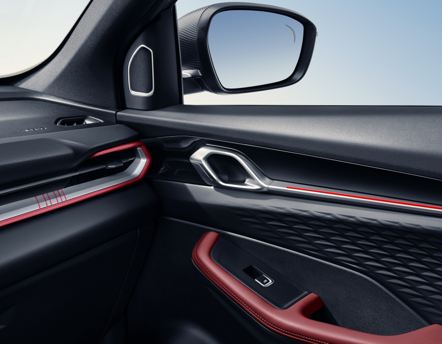 đèn viền nội thất geely coolray 2026